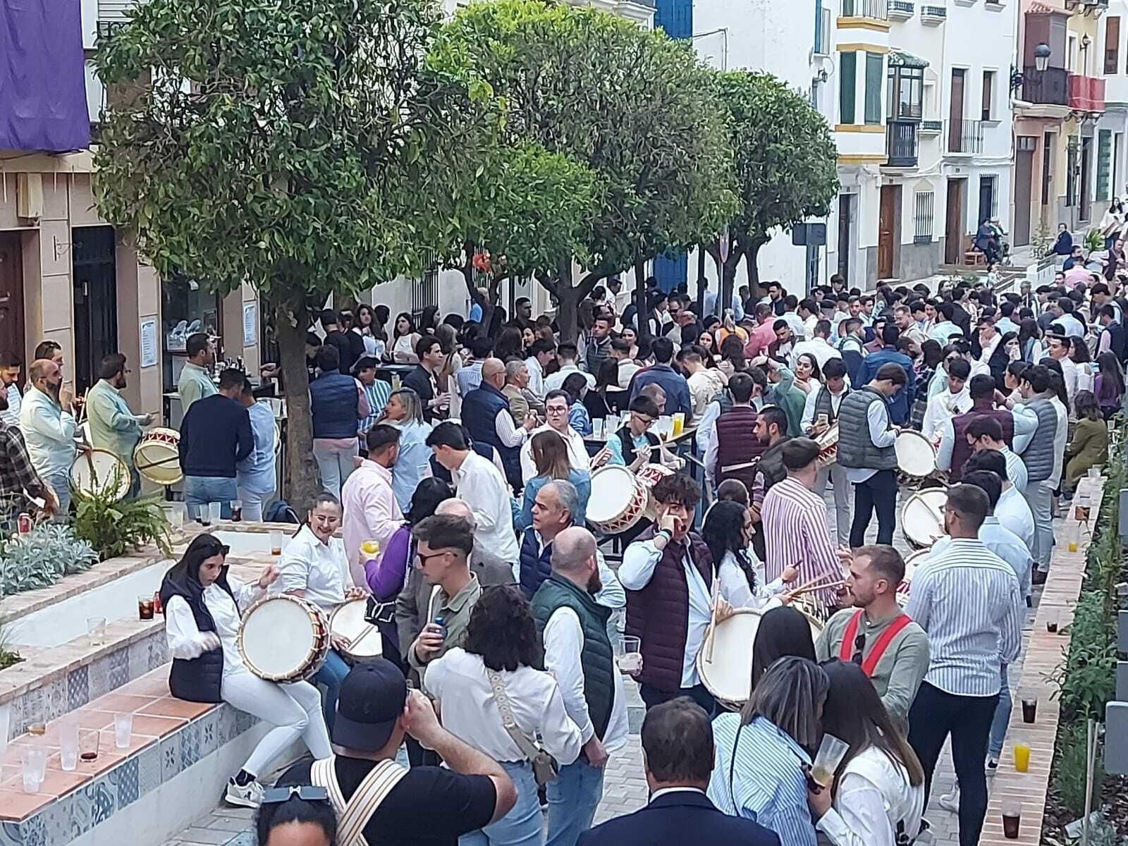 Los tambores y las hogueras lucen en Baena por San José, en imágenes Los tambores y las hogueras lucen en Baena por San José, en imágenes