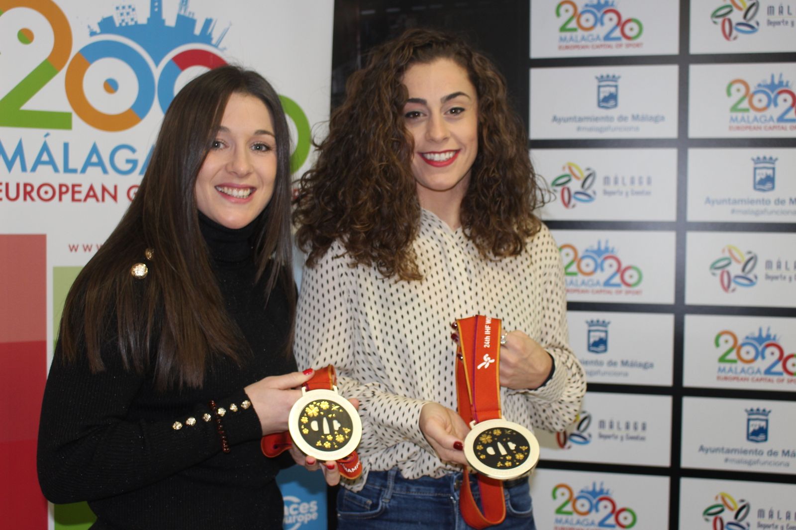 Las fotos de la rueda de prensa de Sole y Marta López