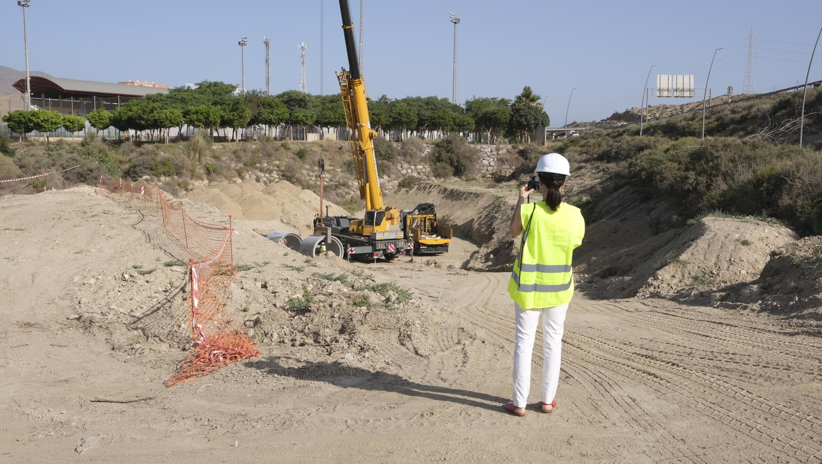 Visita a las obras del enlace de las Autovías A-92 y A-7, en Viator
