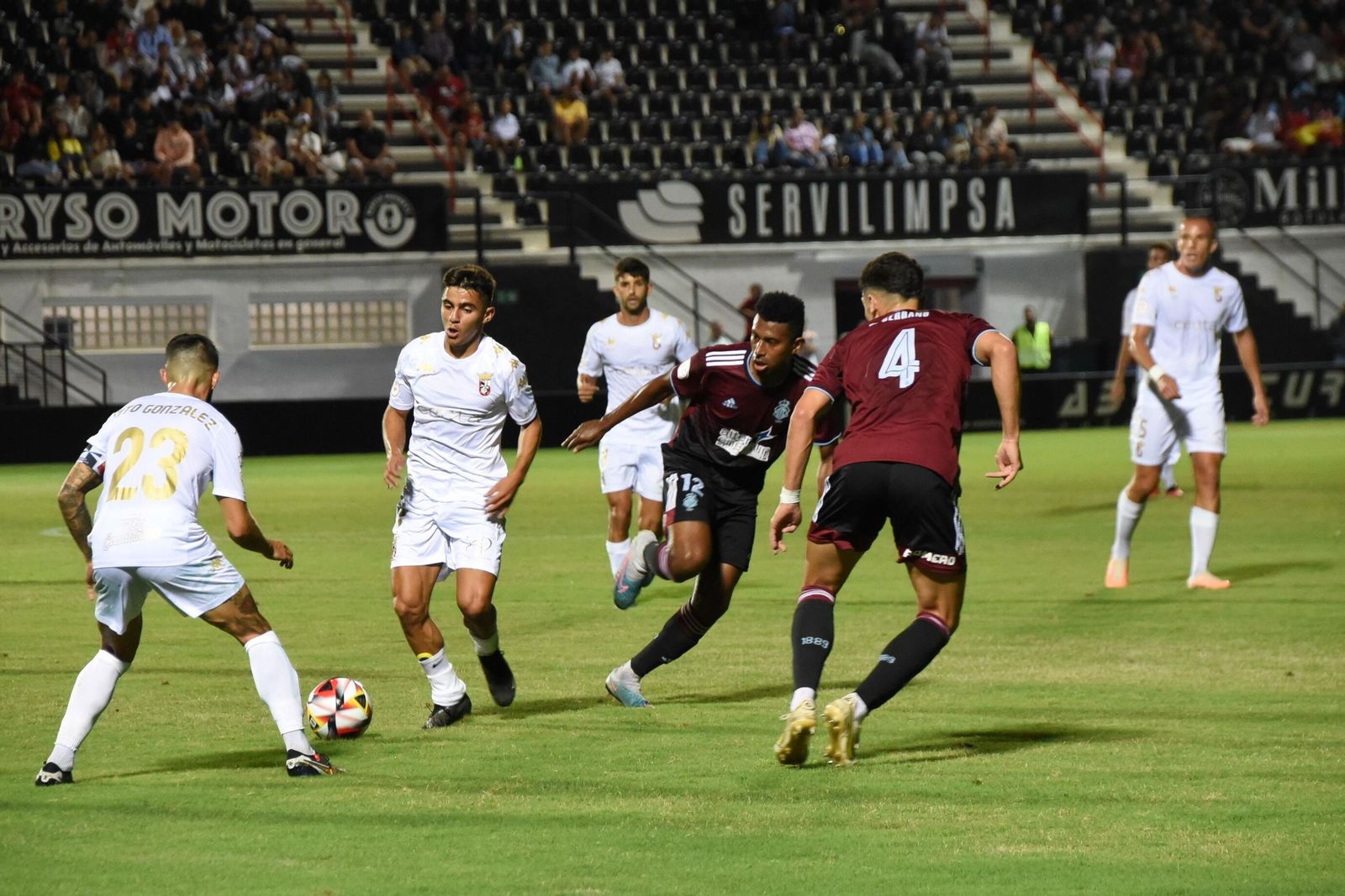 Un lance del encuentro entre Ceuta y Recre la pasada temporada.