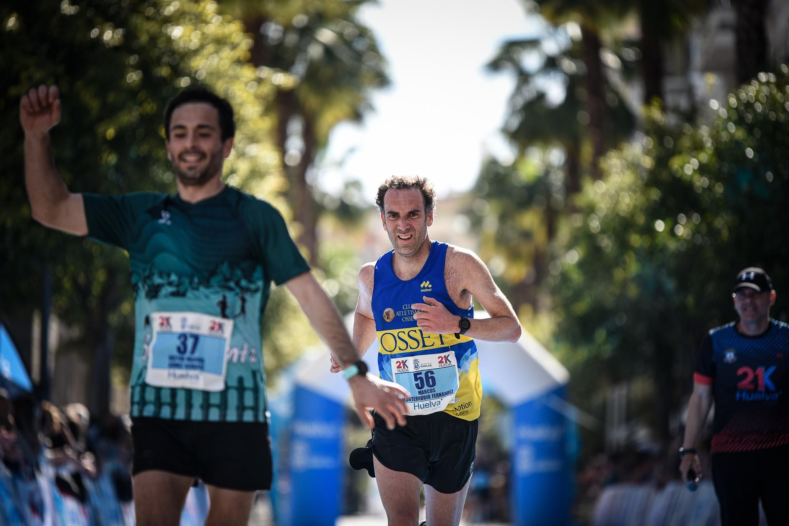 Imágenes de la carrera 21K en Huelva