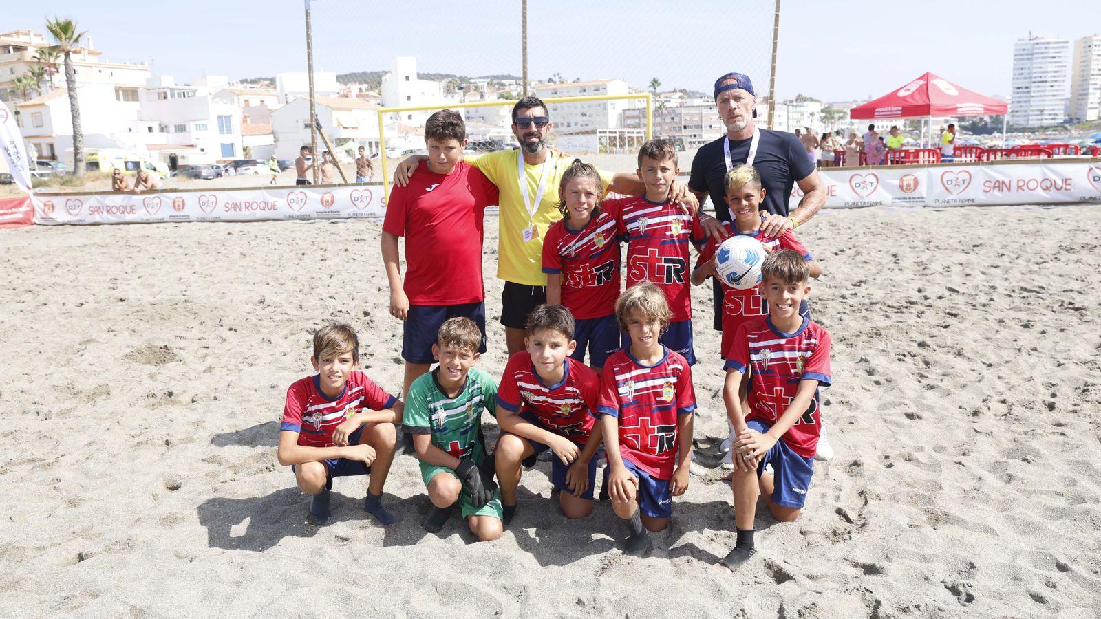 Las fotos del I Torneo de Fútbol Playa en Torreguadiaro