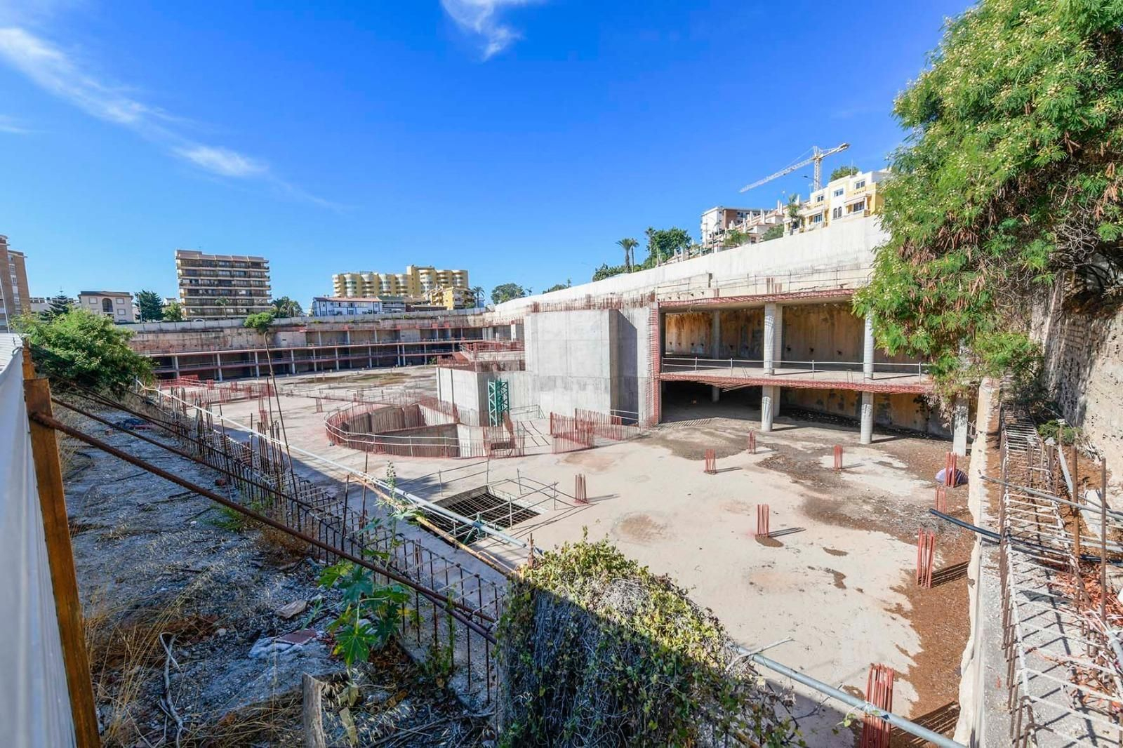 El estado actual del gran solar de la avenida Carlota Alessandri.