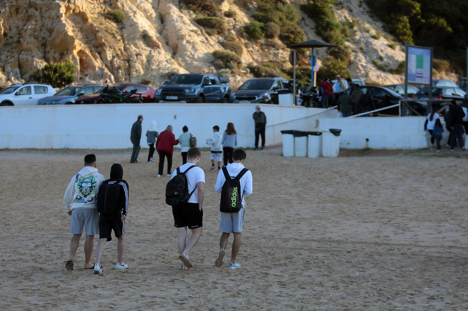 Imágenes del ambiente para ver el lanzamiento del cohete Miura 1