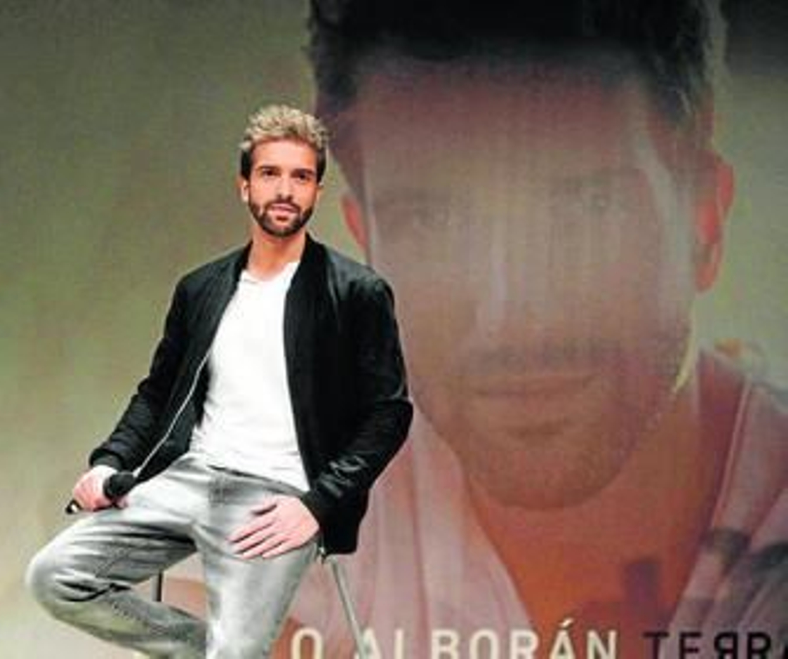 Pablo Alborán, ayer, en la presentación de su nuevo disco en el Teatro Real de Madrid.