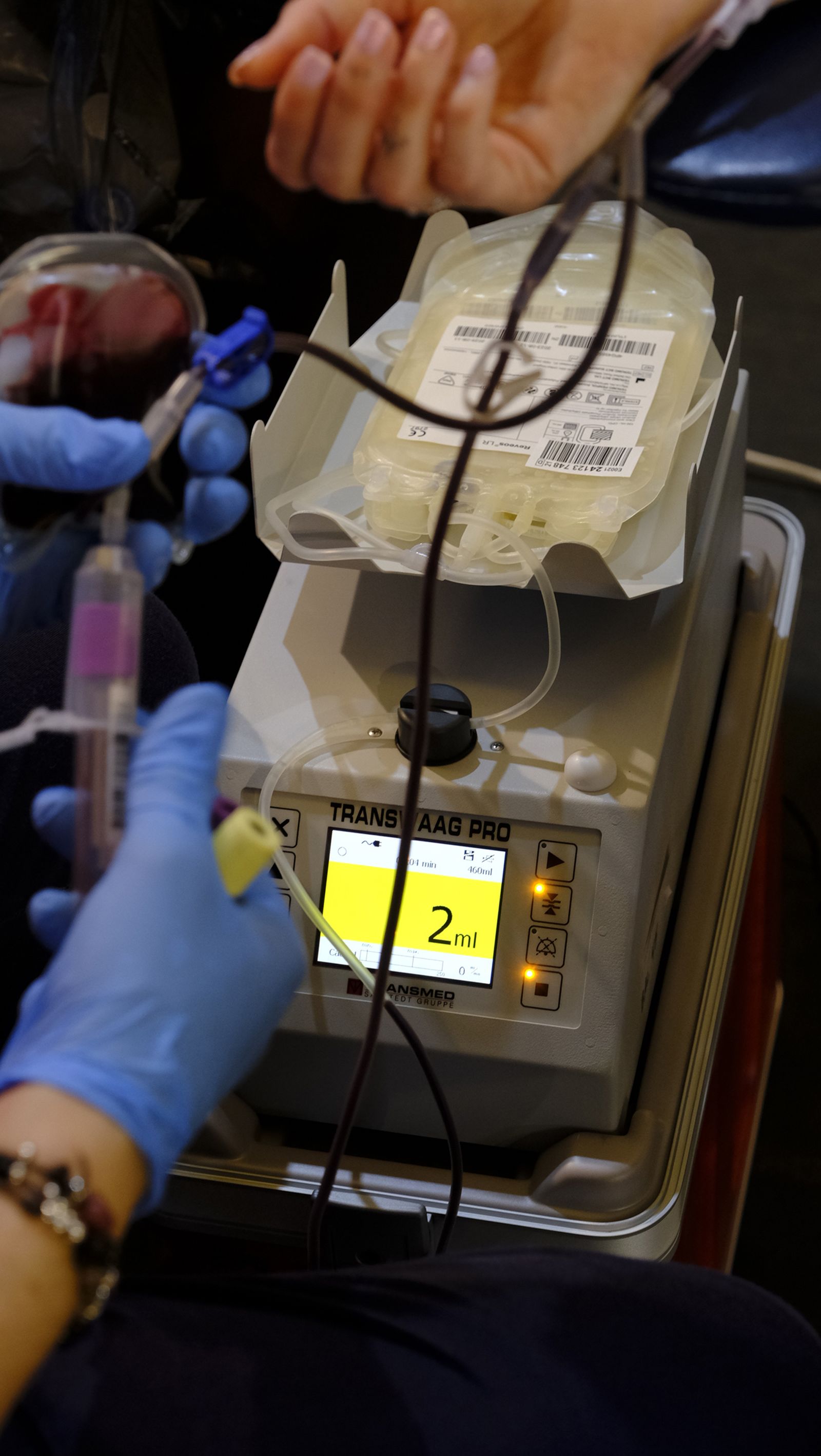 Imágenes de la donación colectiva de sangre y plasma en el Pabellón Rafael Florido