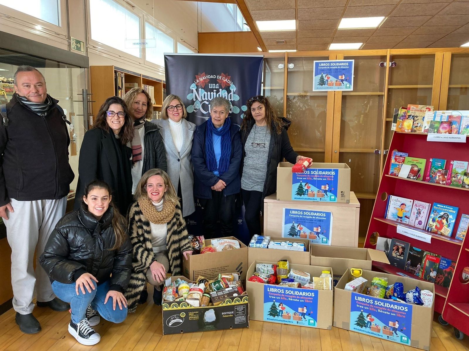 Las bibliotecas recaudan 350 kilos de comida