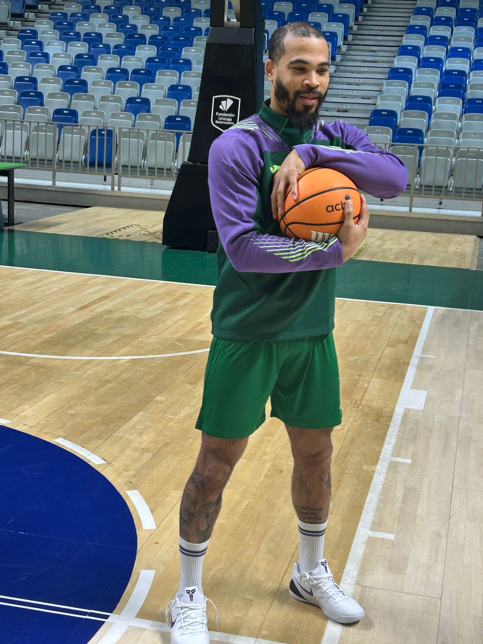 Justin Cobbs, en acción.