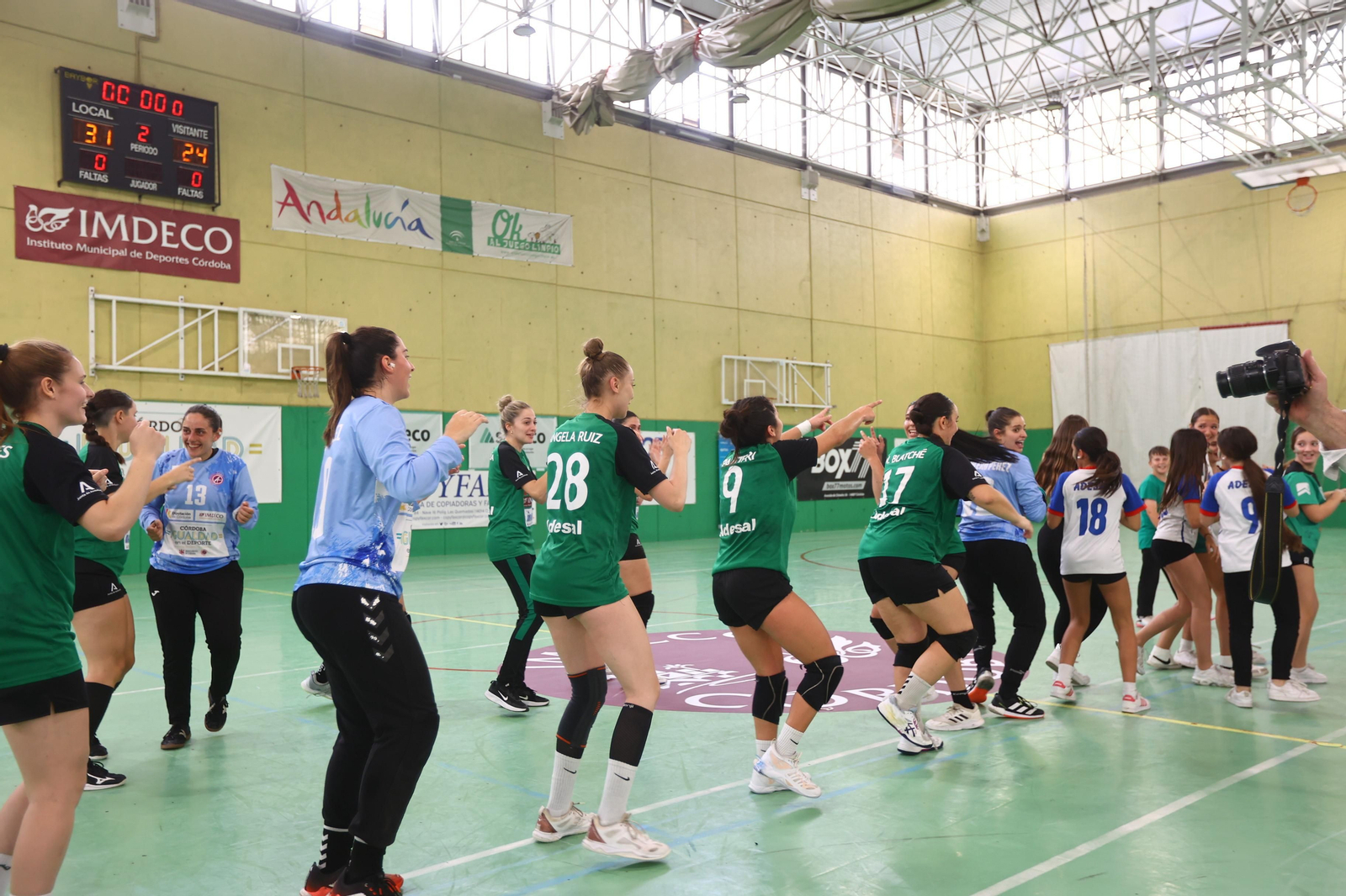 Las mejores fotos del triunfo del Adesal Córdoba en la fase por el título
