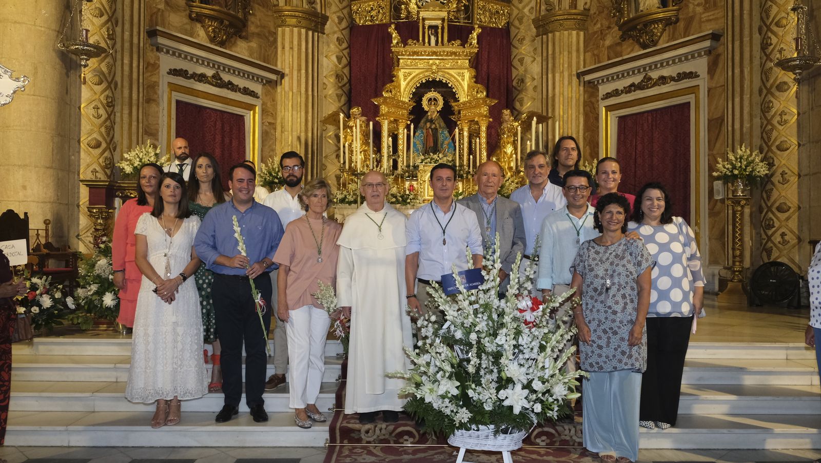Imágenes de la ofrenda floral a la Virgen del Mar. Feria de Almería 2022