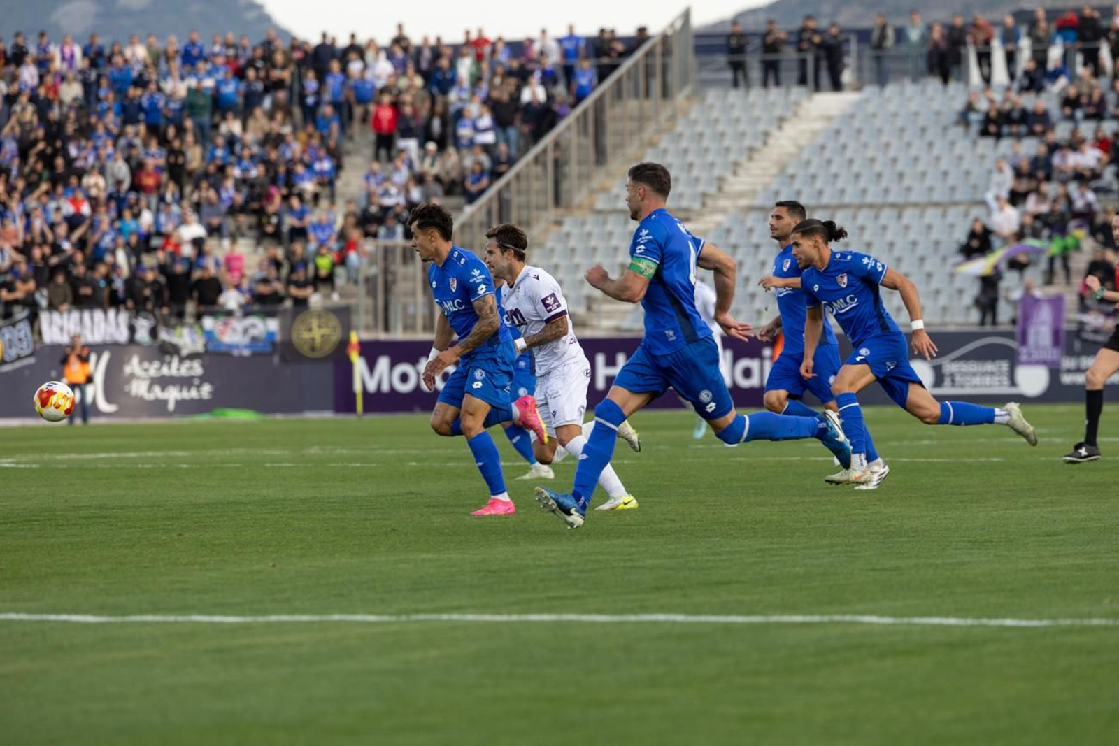 Real Jaén 0-1 Linares Deportivo: las mejores imágenes del clásico provincial