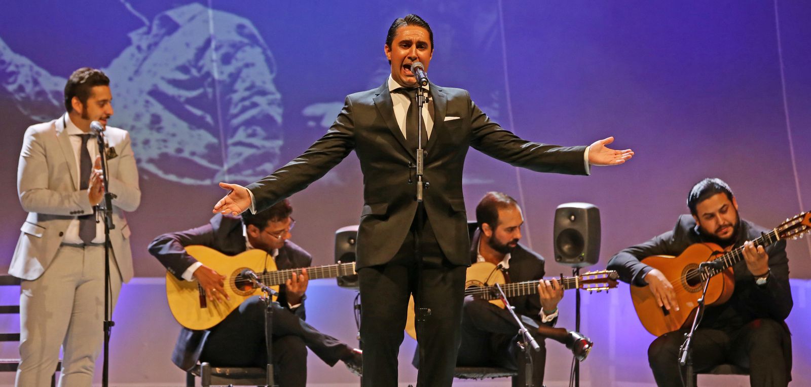 Manuel de la Fragua, durante su actuación en el espectáculo 'Bodas de oro' que abrió esta edición.