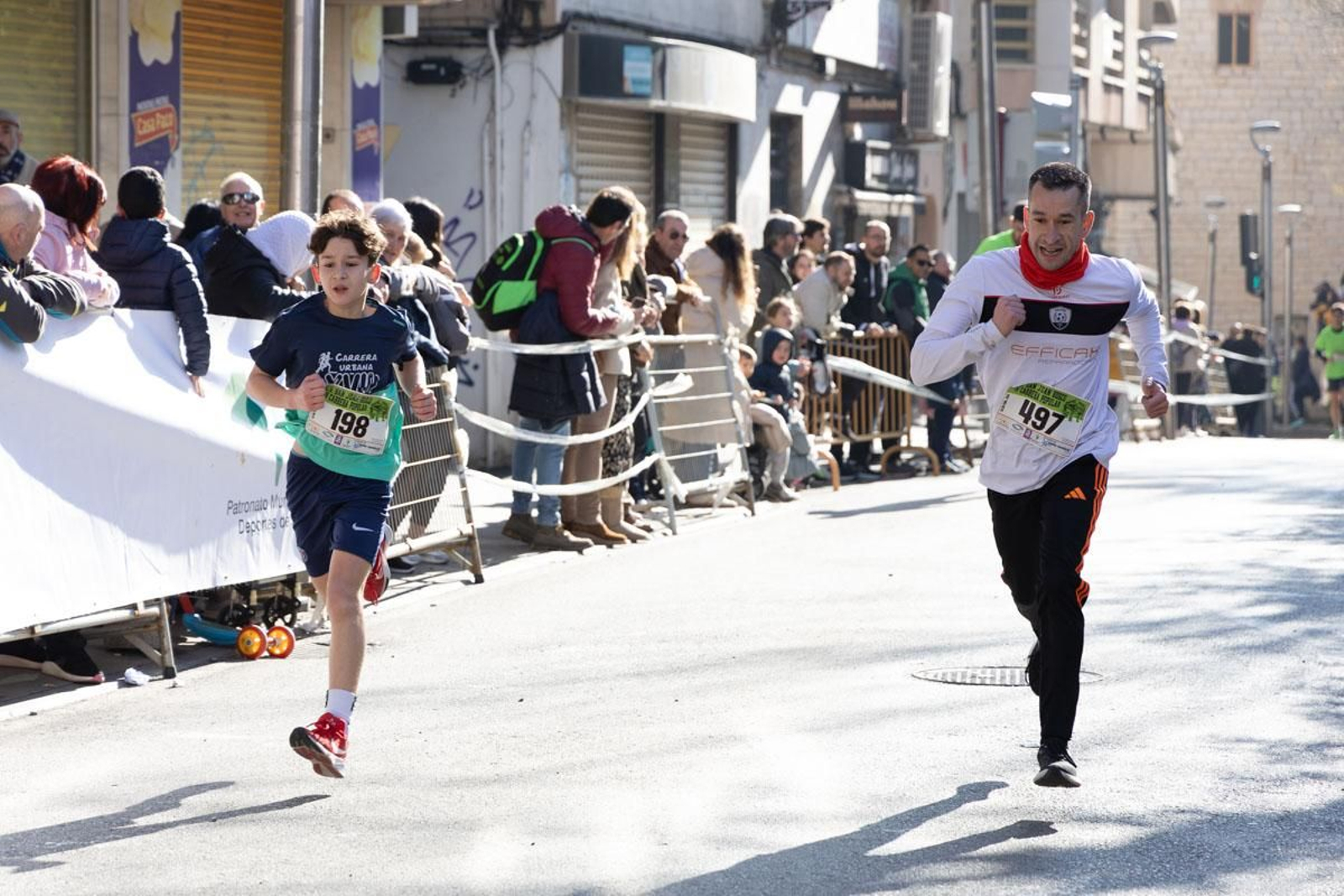 Deporte y solidaridad se unen en la IV Carrera Popular IES San Juan Bosco, en imágenes