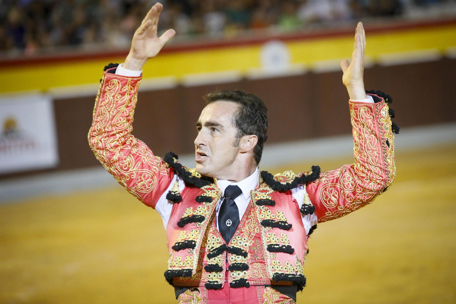 Corrida de toros Berja con un toro indultado, en imágenes