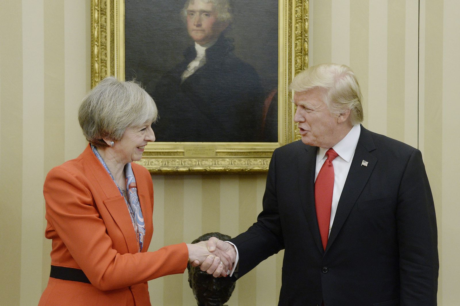Theresa May y Donald Trump.