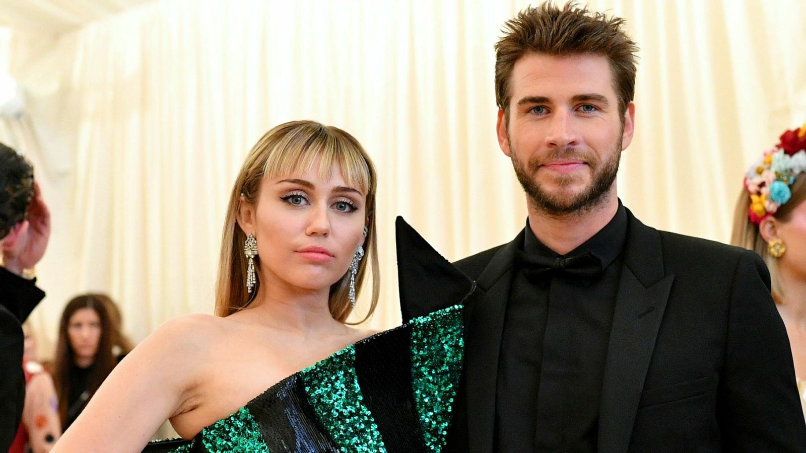 Miley Cyrus y Liam Hemsworth en una foto de archivo.