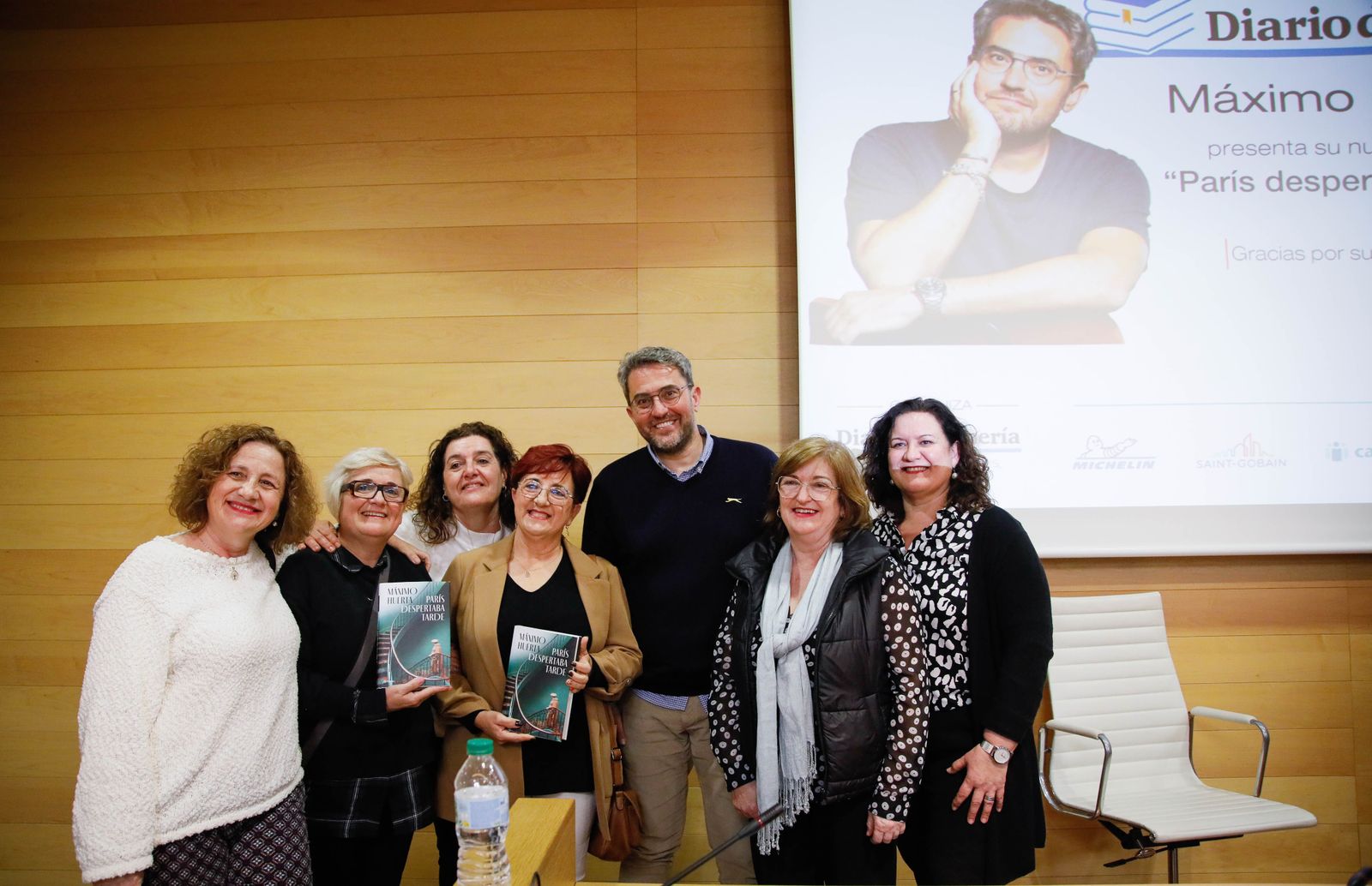 ¿Has estado en la presentación del libro de Máximo Huerta? Entra en la galería y buscate