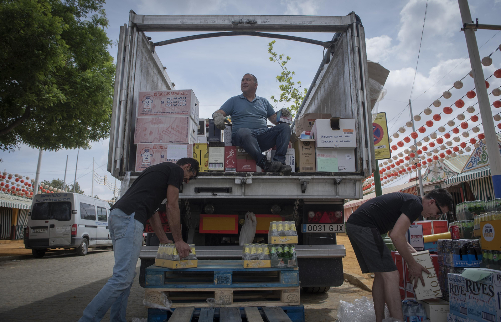 Últimos preparativos, y primeras recepciones en la Feria de Abril 2023