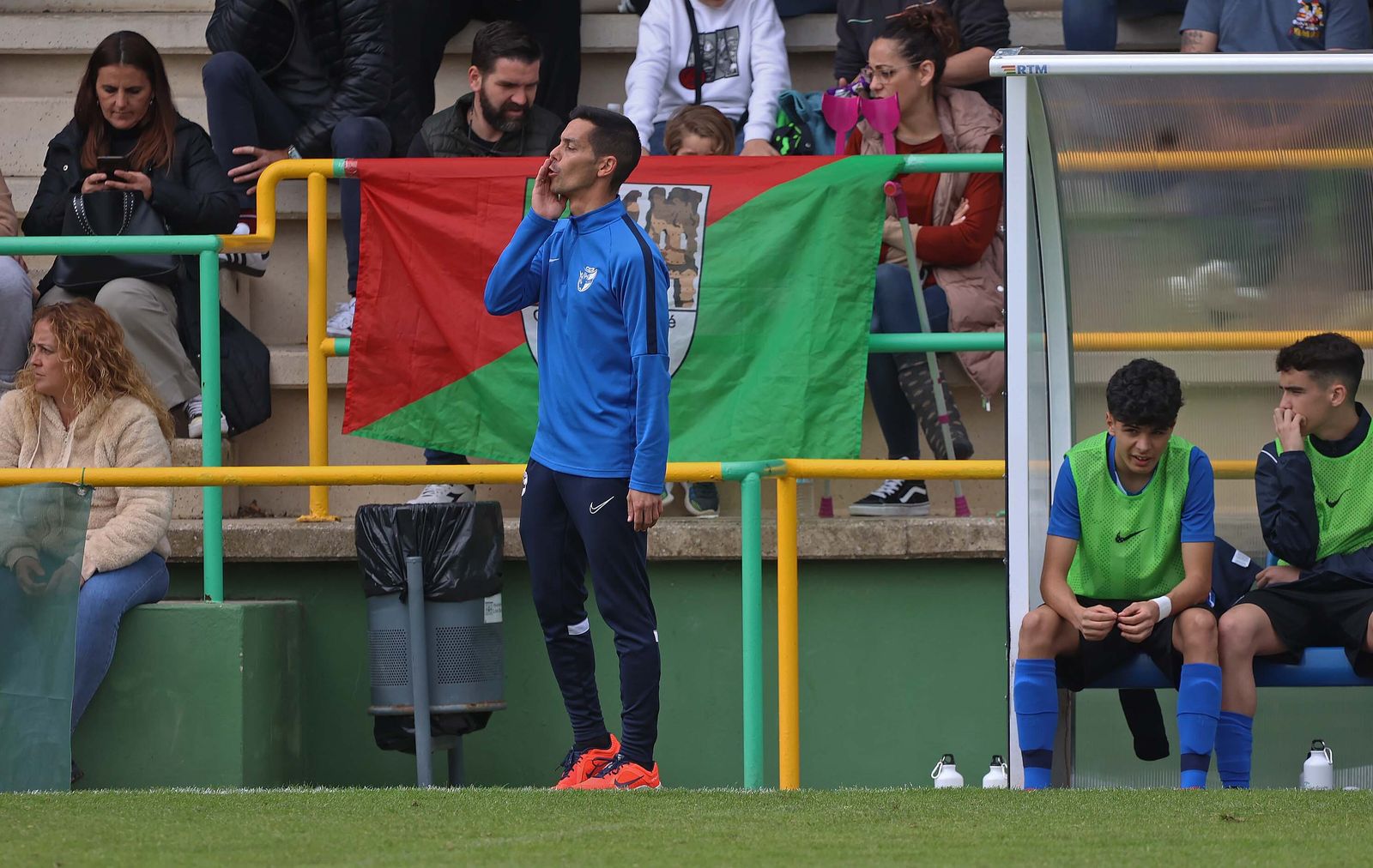 Imágenes de las finales de la Copa Andalucía infantil y cadete de fútbol en Los Barrios