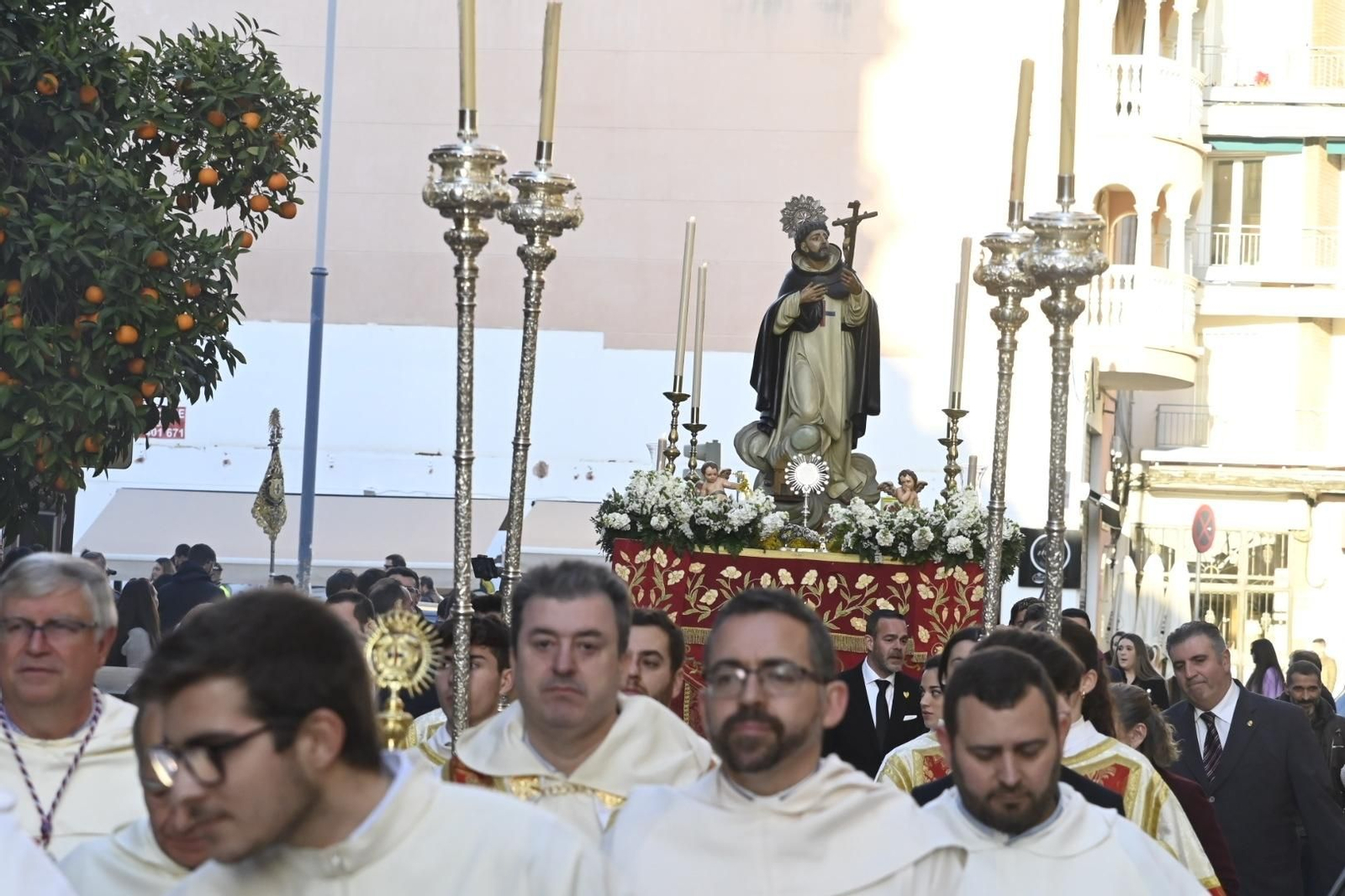 La procesión de San Juan Bautista de la Concepción de Córdoba, en imágenes