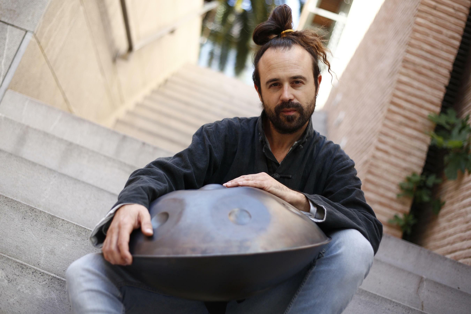 “Quería homenajear la música que he conocido en este viaje de 15 años”