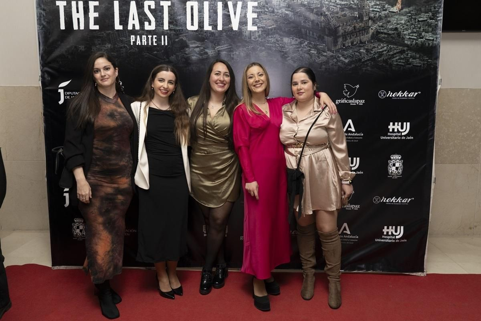 Imágenes de una noche para el recuerdo: así fue la premier de The Last Olive