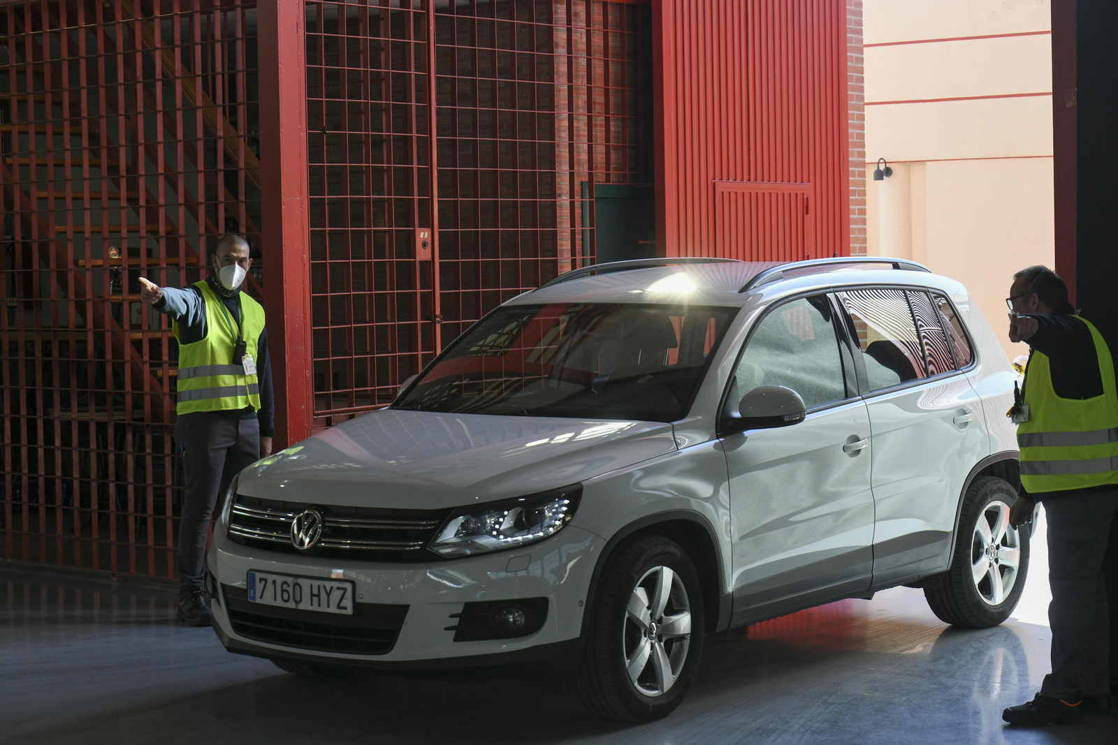 Fotos de la segunda jornada de vacunación masiva en Granada