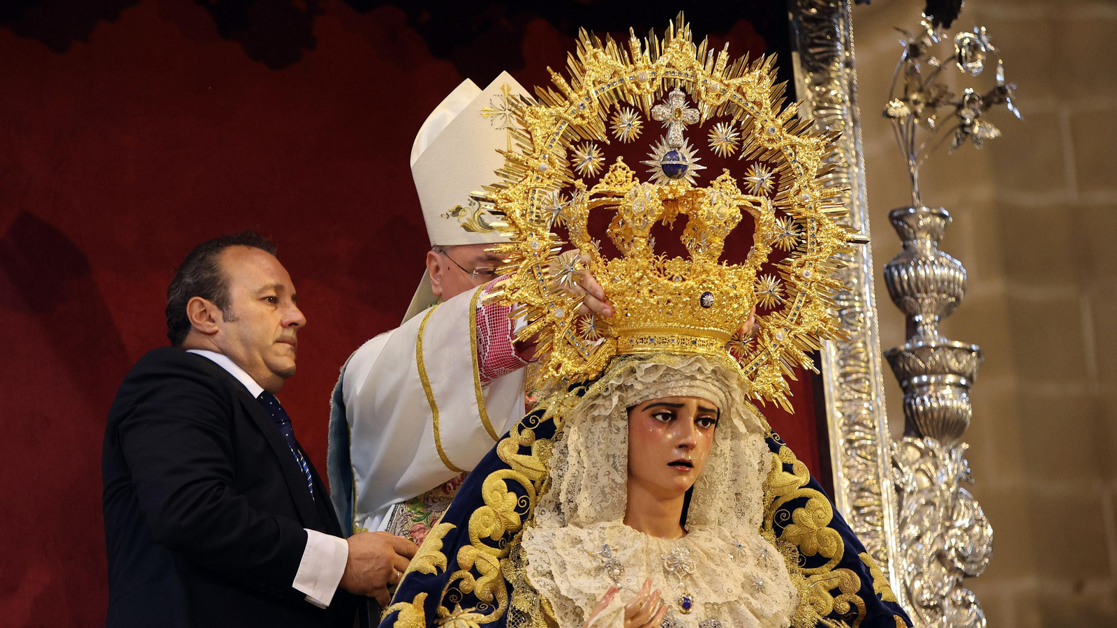 Las imágenes de la coronación de la Virgen de la Estrella en la Catedral.