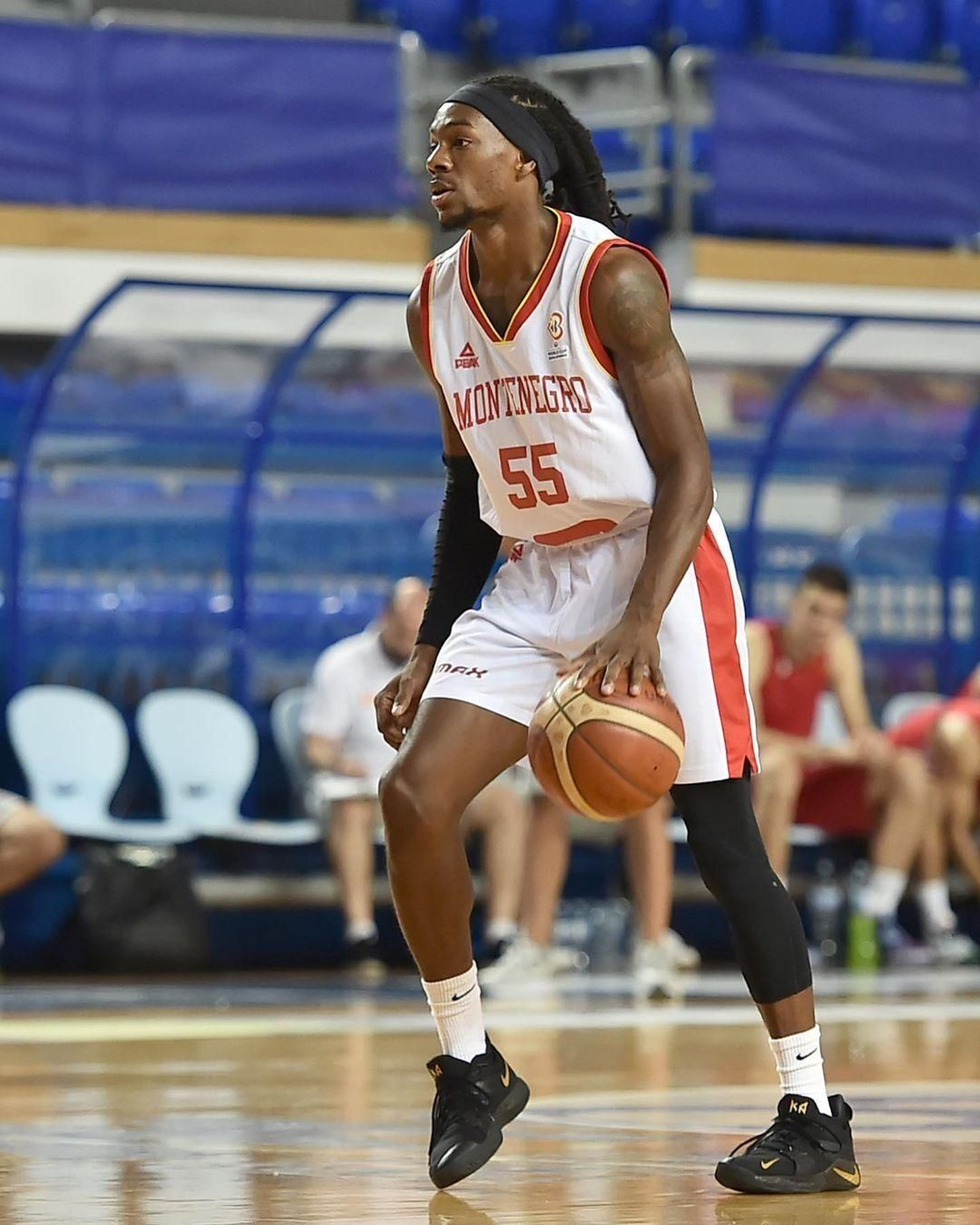 Kendrick Perry, con Montenegro recientemente.