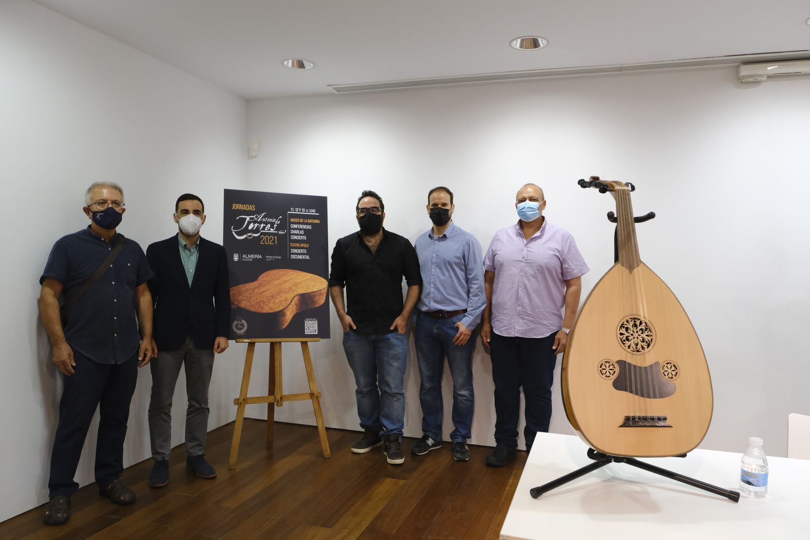 Carlos González, Carlos Sánchez, Raúl Enrique Navarro, Fran López Montoro y Joaquín Carrillo Ufarte, durante la presentación de las actividades.