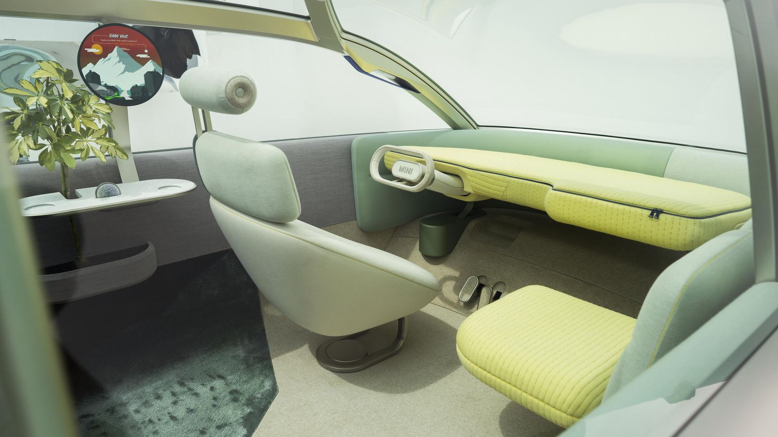 Los controles de conducción pueden desaparecer cuando no son necesarios porque el coche está moviéndose autónomamente o queremos disfrutar de toda la amplitud del habitáculo.