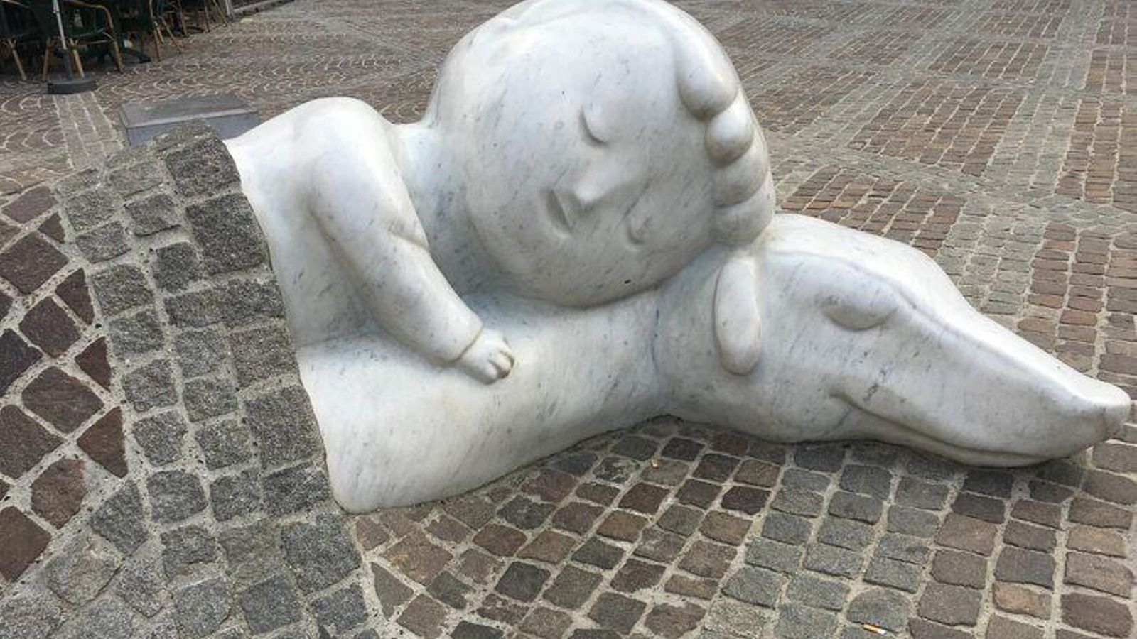 El monumento en Amberes a Nello y Pastrasche