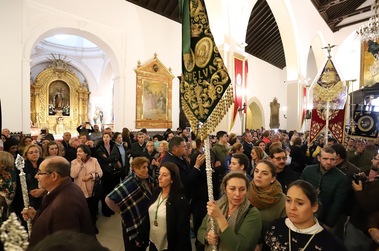 Imágenes de la llegada de la Hermandad del Rocío de Huelva a Almonte