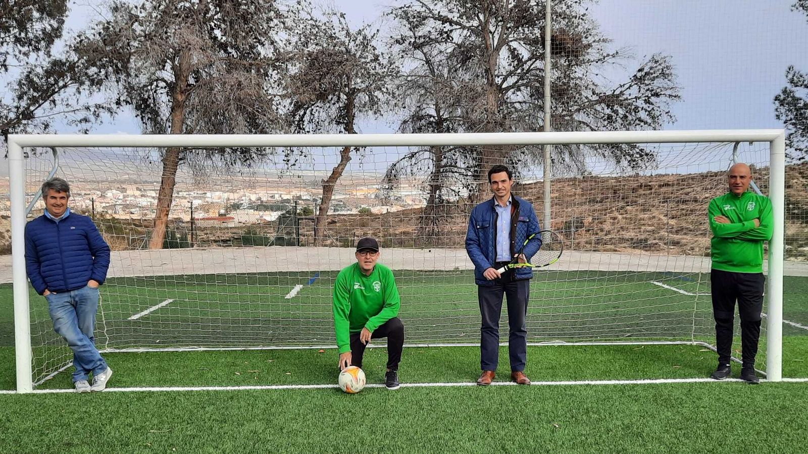 La Escuela de Fútbol EDA sigue creciendo y estrena clases en el Club de Tenis Almería