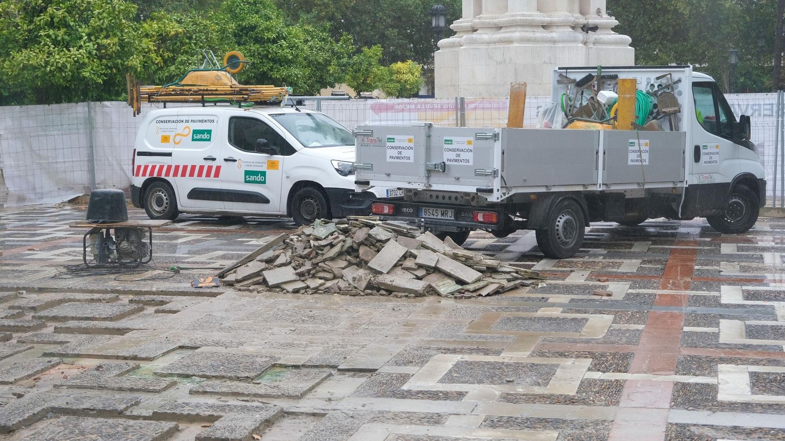 Obras en la Plaza Nueva.
