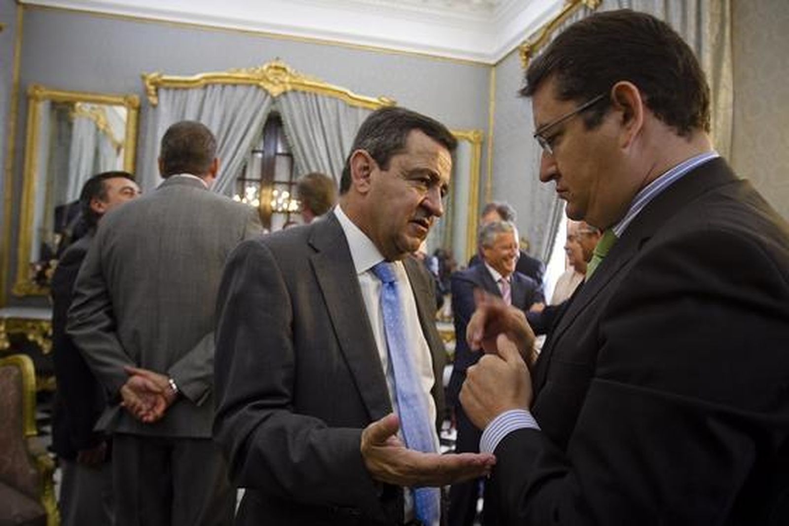 Imágenes de la toma de posesión de la Diputación.

Foto: Lourdes de Vicente y Jesus Marin