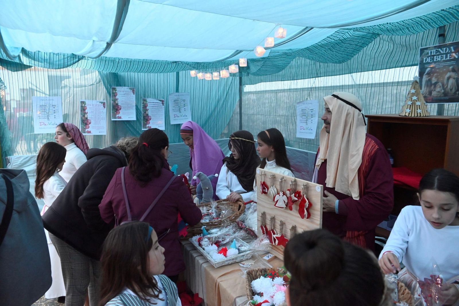 Las mejores imágenes del belén viviente de Salesianos de Córdoba