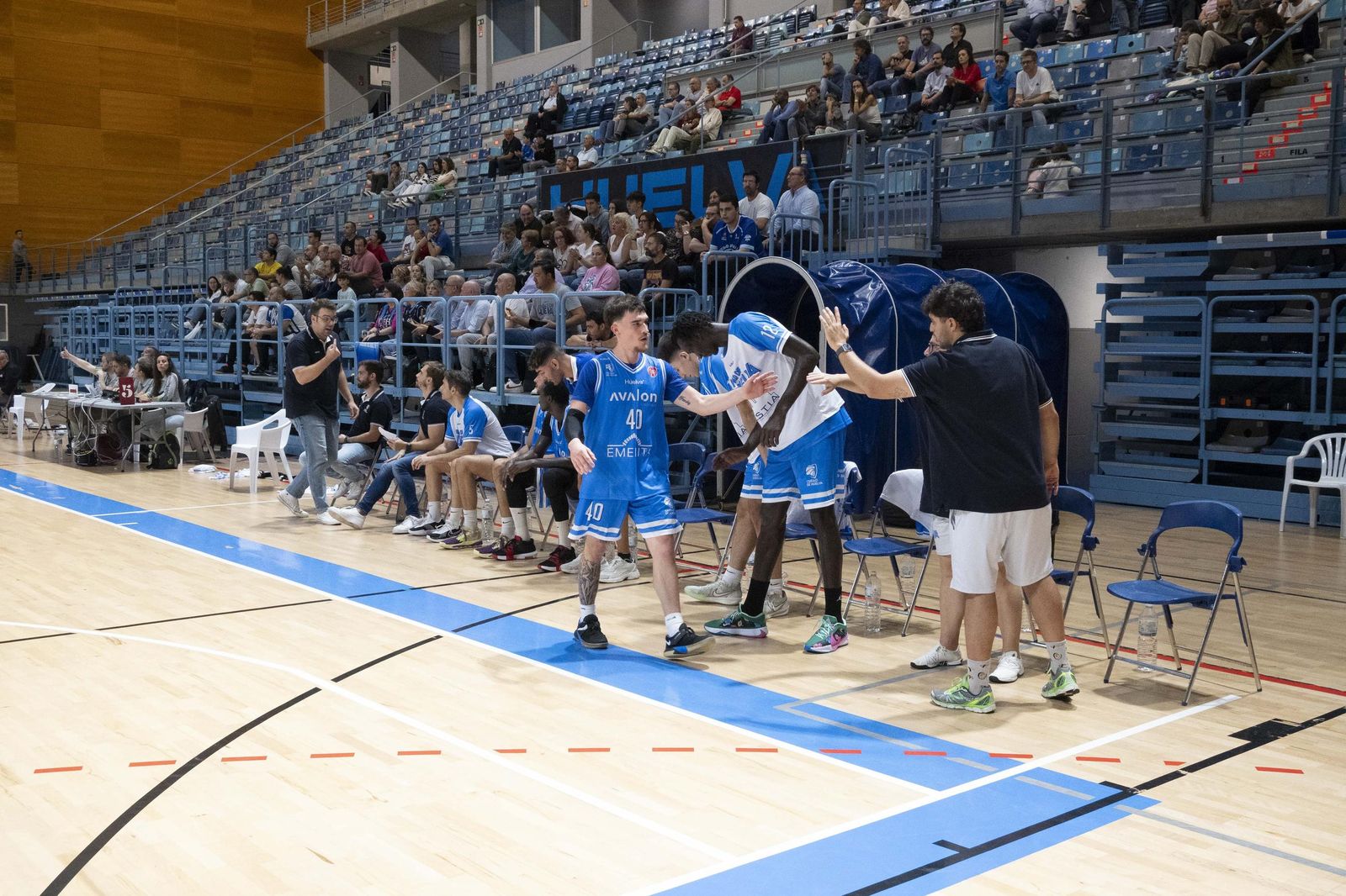 Imágenes del partido entre el Ciudad de Huelva y Biele ISB