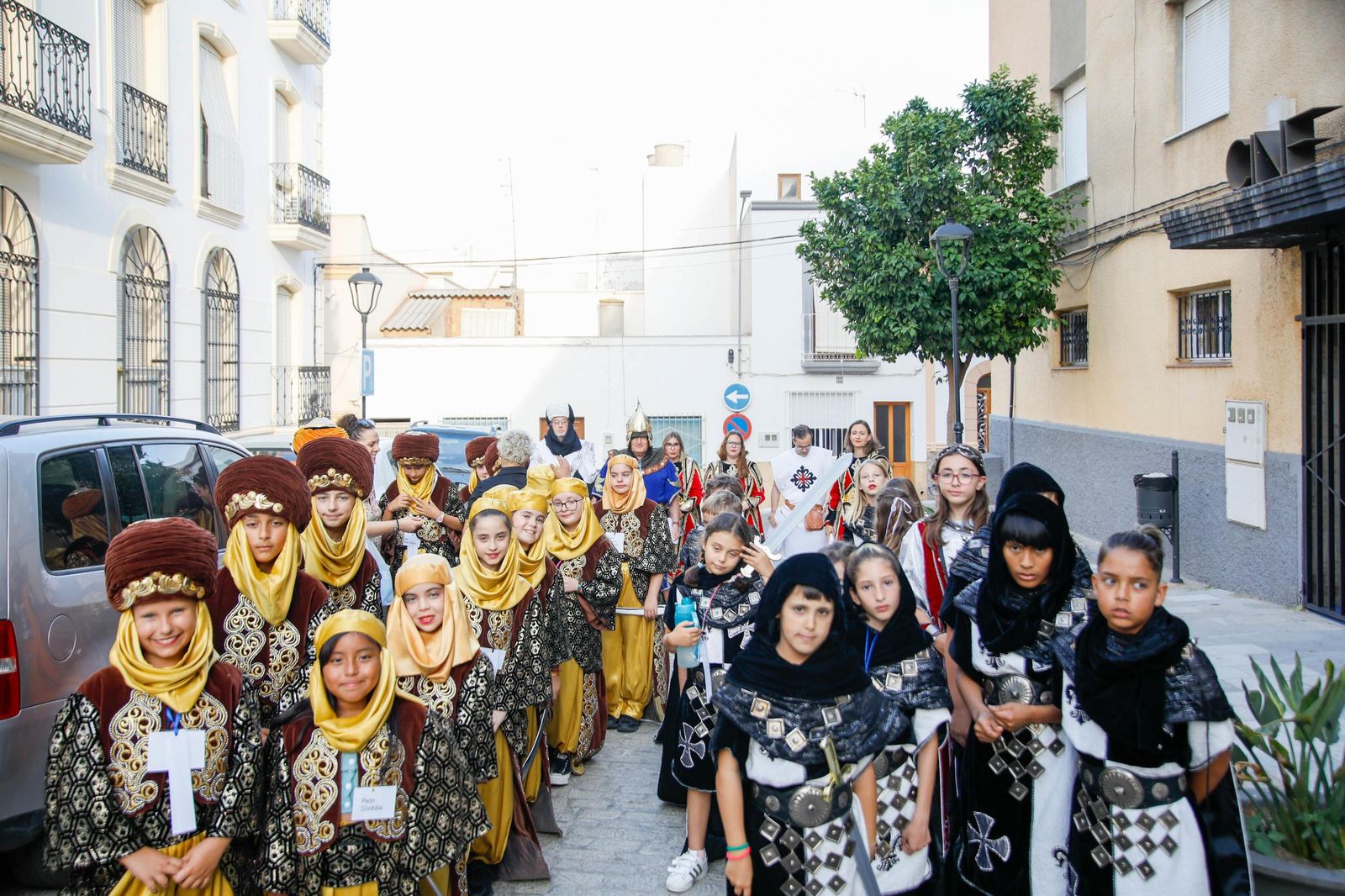 Desfile de Gigantes y Cabezudos de Vera, en imágenes