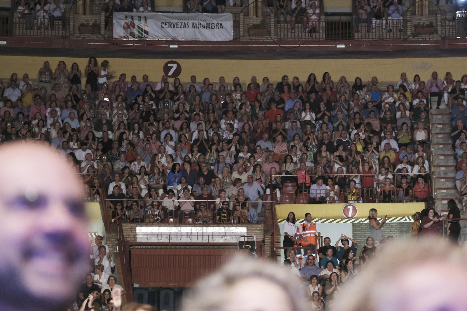 El concierto de Raphael en Córdoba, en imágenes