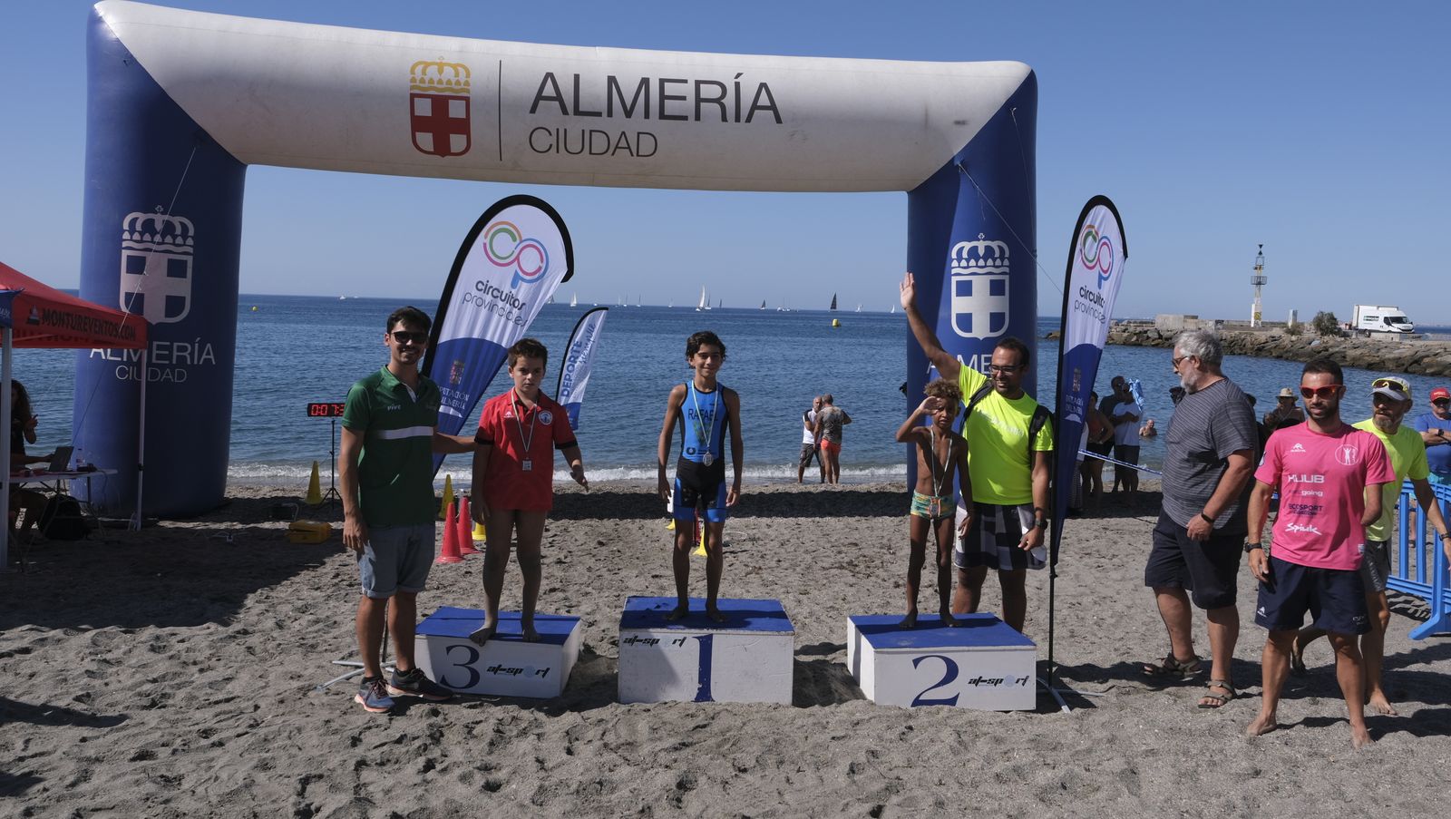 Imágenes de la travesía a nado de la Feria de Almería 2022