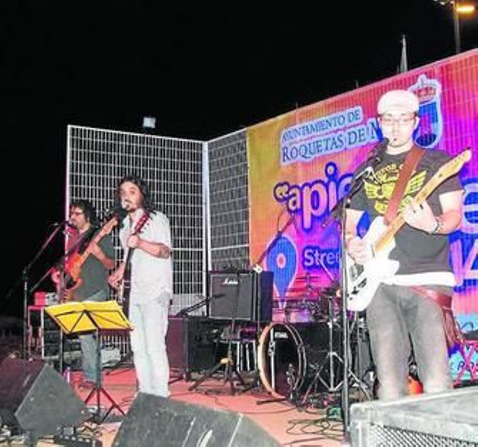 Little Rock durante su concierto en la Urbanización.