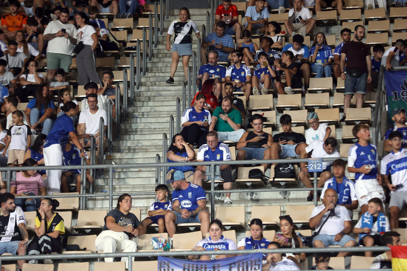Búscate en el Trofeo Feria de la Vendimia entre el Xerez CD contra el Juventud Torremolinos en Chapín