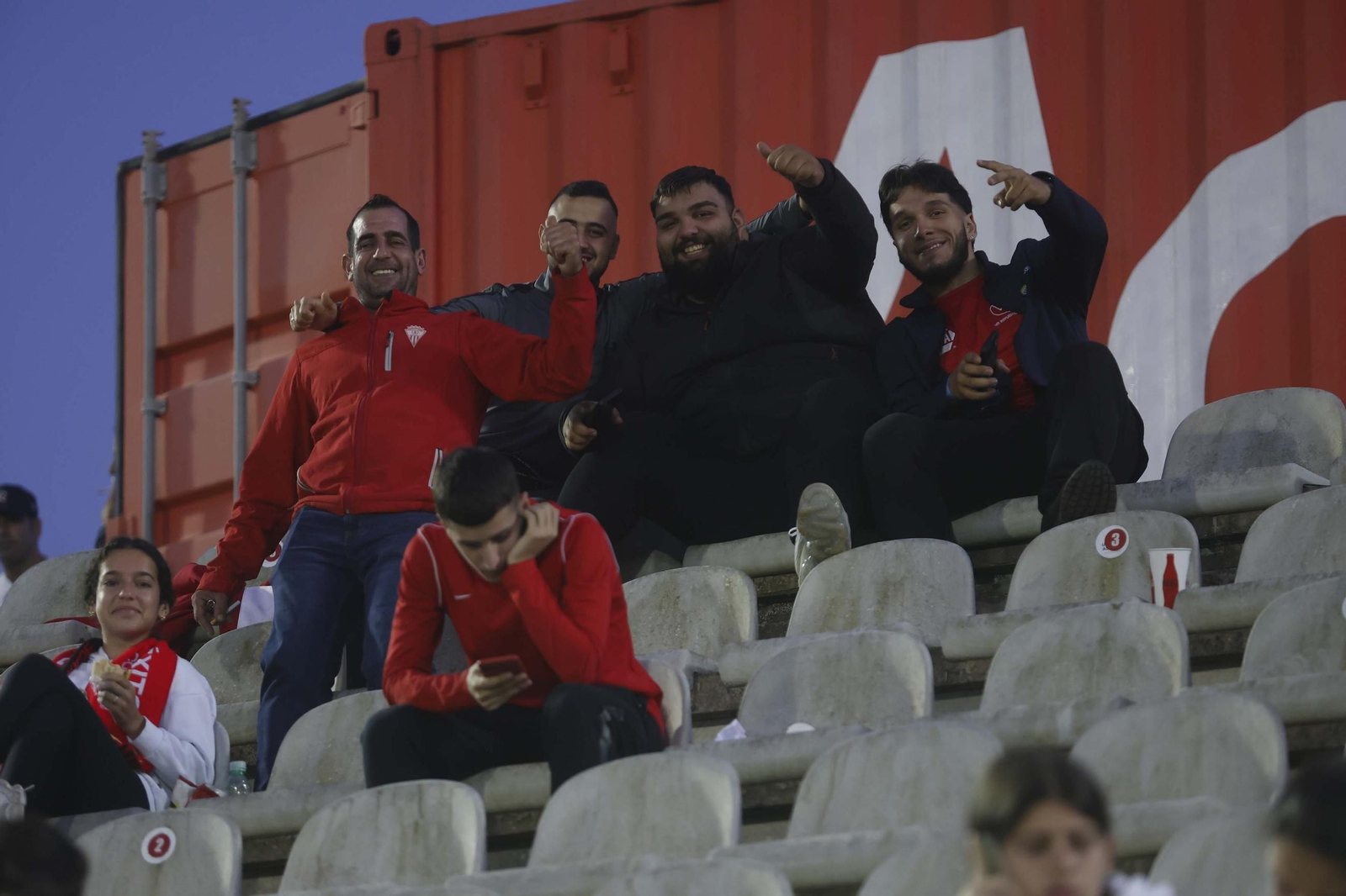 Búscate en el Algeciras - Betis Deportivo en el Nuevo Mirador