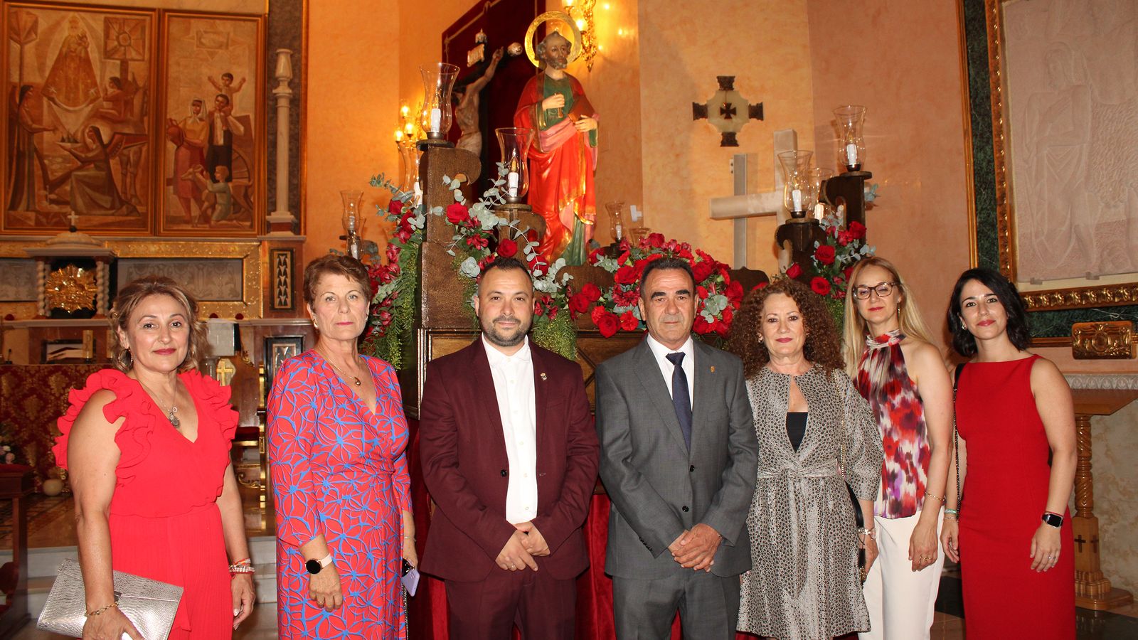 Autoridades municipales, en la iglesia de la Fuensanta antes de la marcha procesional.