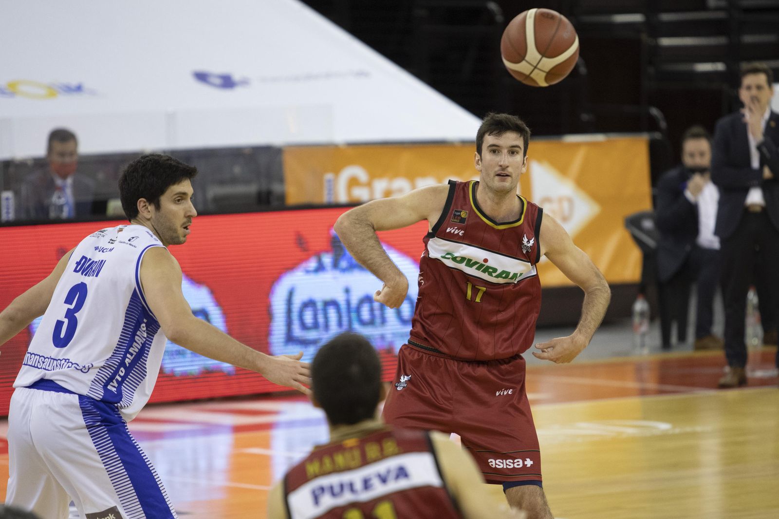 Joan Pardina no juega un partido desde que se lesionó ante el Almansa.