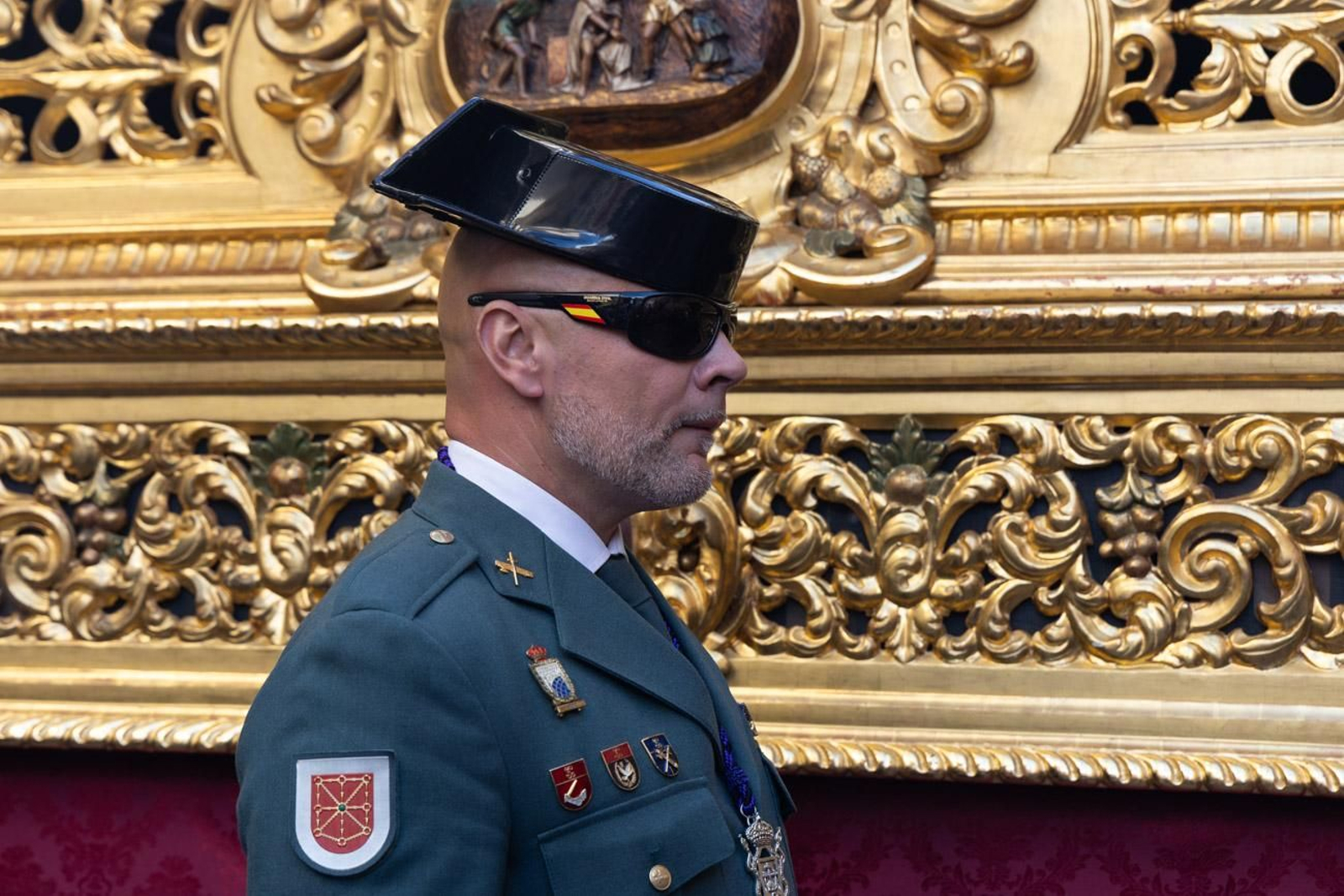 Las cofradías de la Vera Cruz, Expiración y Gran Poder lucen sus cortejos en la calle