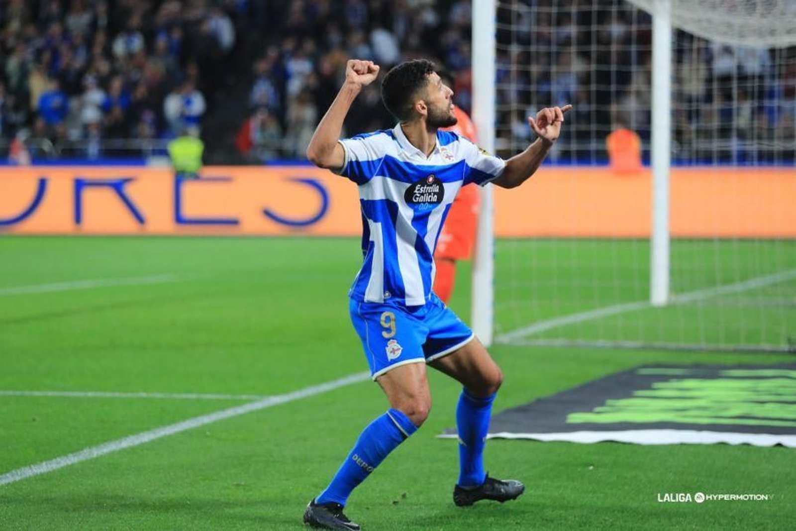 La Cultural Leonesa, próximo rival del Málaga CF, goleada por el Deportivo