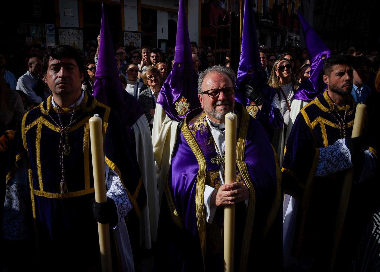La Hermandad de Las Cigarreras en la Semana Santa de Sevilla 2025
