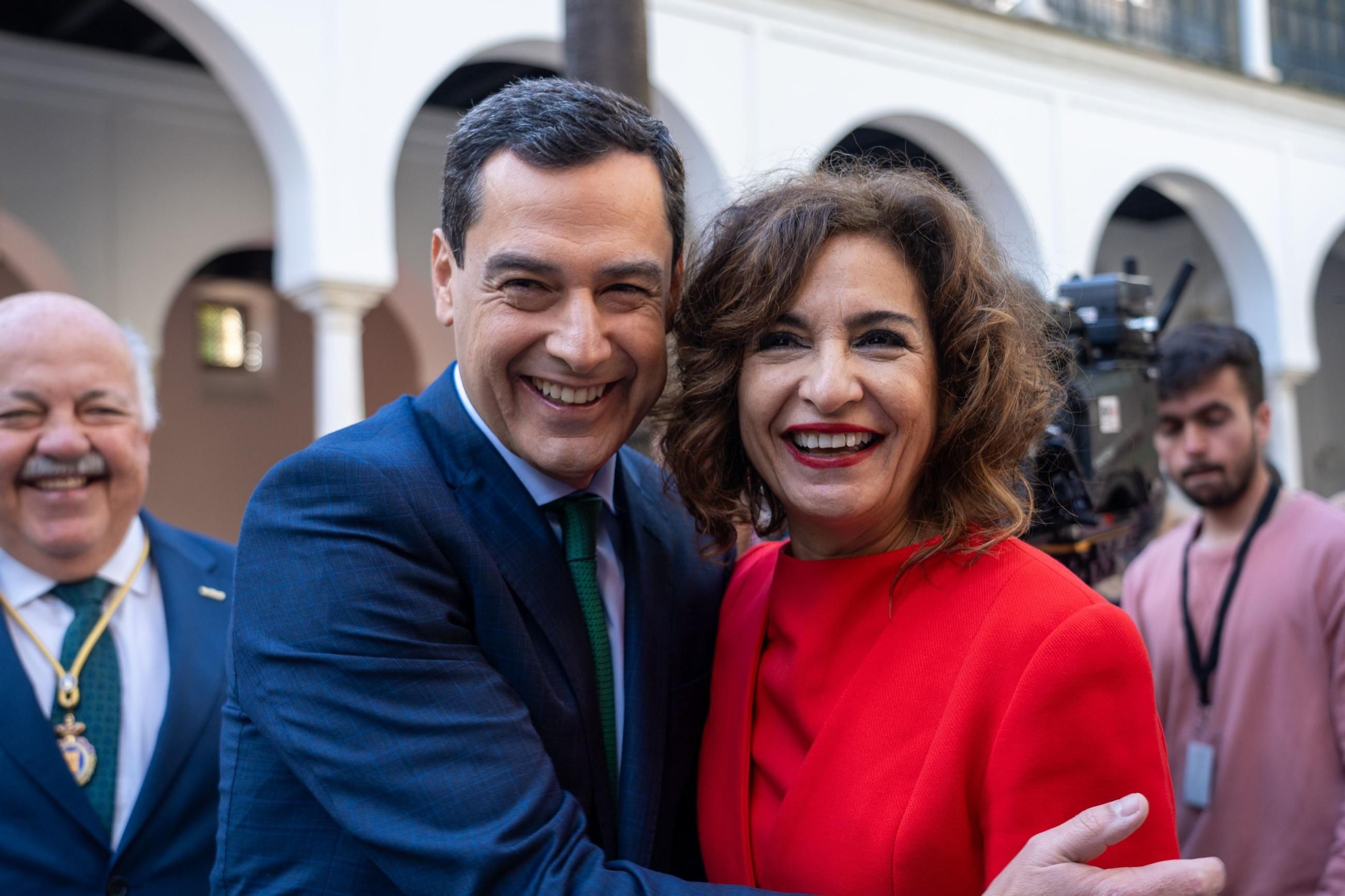 La carta de María Jesús Montero a Juanma Moreno sobre la cesión gratuita del solar del nuevo hospital de Cádiz